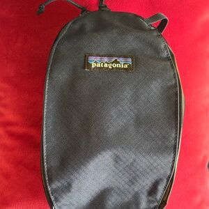 Patagonia Blue Black Hole Cube